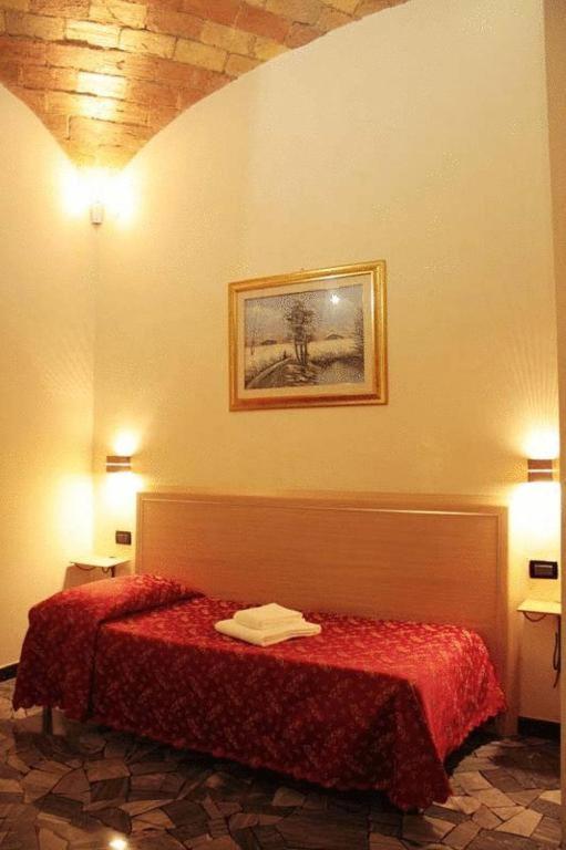 Hotel Campidoglio Roma Esterno foto